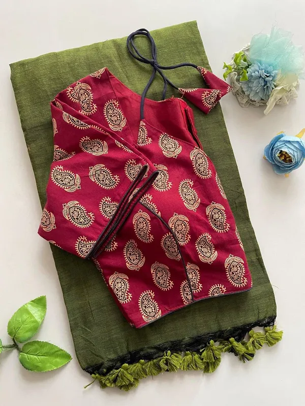 Maroon_Cotton_Saree_And_Blouse_For_Women