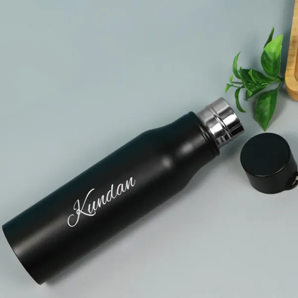 Personalized_Black_Stainless_Steel_Water_Bottle_(500ML)_–_Custom_Name_Engraved_Vacuum_Insulated_Bottle_|_Reusable_Hot_&_Cold_Flask