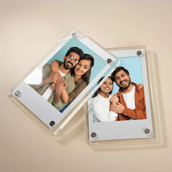 Acrylic_Magnetic_Photo_Frame_(Pack_of_2)_|_Personalized_Acrylic_Photo_Frame_|_Magnetic_Clear_Photo_Frame_|_Custom_Desk_Photo_Frame_|_GIFTTYE_India