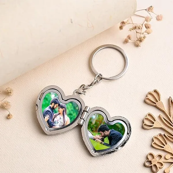 Personalised_Two_Frame_Photo_Metal_Heart_Keychain_|_Custom_Double_Photo_Heart_Keyring_|_Personalized_Couple_Gift_|_Photo_Keychain
