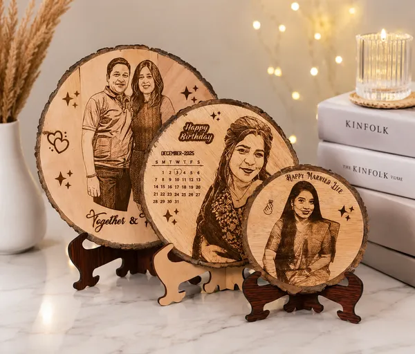 Personalised__Wood_Round_Engraved_Photo_Frame