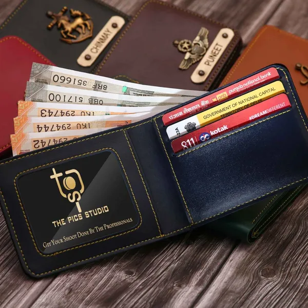 Personalized_Vegan_Leather_Men's_Wallet_–_Custom_Name_Engraved_Wallet_with_Premium_Horse_Charm_|_Luxury_Gift_for_Men