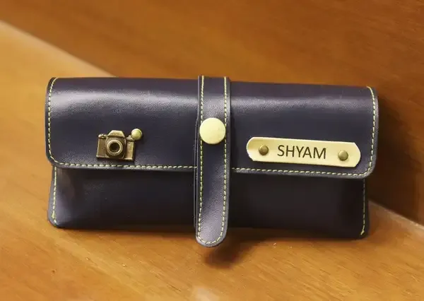 Personalized_Leather_Sunglass_Holder_–_Custom_Name_Engraved_Eyewear_Case_|_Premium_Glasses_Organizer