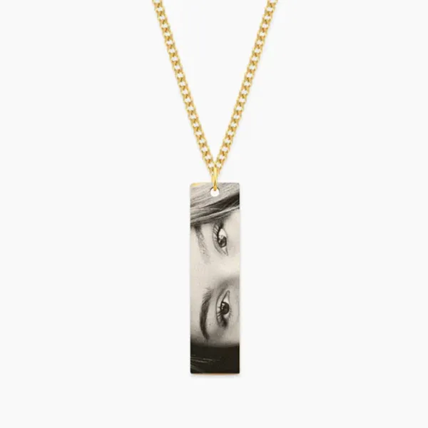 Personalized_Photo_Eye_Necklace_Golden
