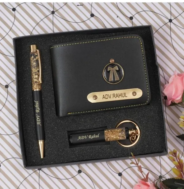 Personalized_Wallet_Gold_Flake_Pen_&_Gold_Flake_Keychain_Combo