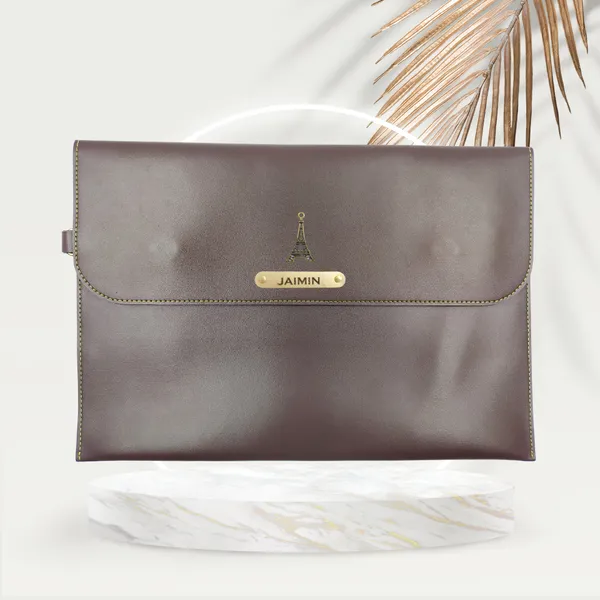 Customized_Laptop_Sleeve_–_Personalized_Protective_Case_for_Laptops_&_MacBooks_|_Premium_Leather_Laptop_Sleeve
