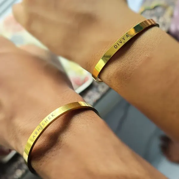 Personalized_Stainless_Steel_unisex_Kada_with_Your_Name
