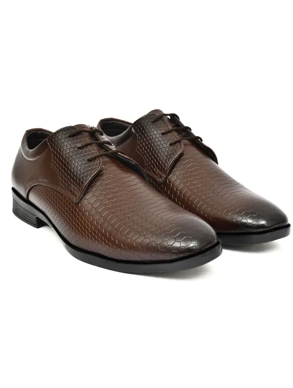 Brown_Synthetic_Leather_Formal_Shoe_For_Men
