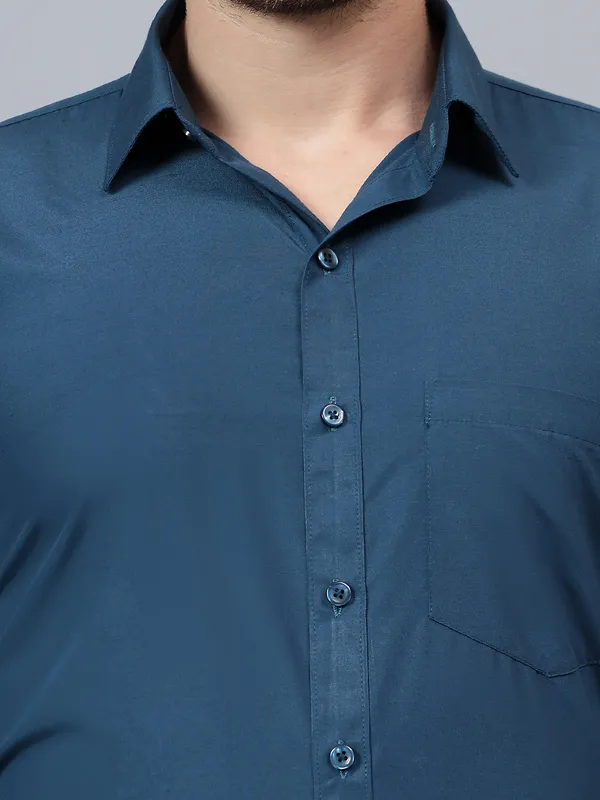 Peacock_Blue_Slim_Fit_Solid_Spread_Collar_Full_Sleeve_Rich_Cotton_Formal_Shirt_For_Men