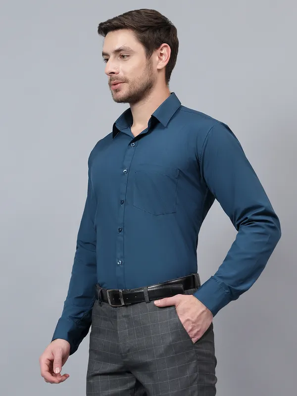 Peacock_Blue_Slim_Fit_Solid_Spread_Collar_Full_Sleeve_Rich_Cotton_Formal_Shirt_For_Men