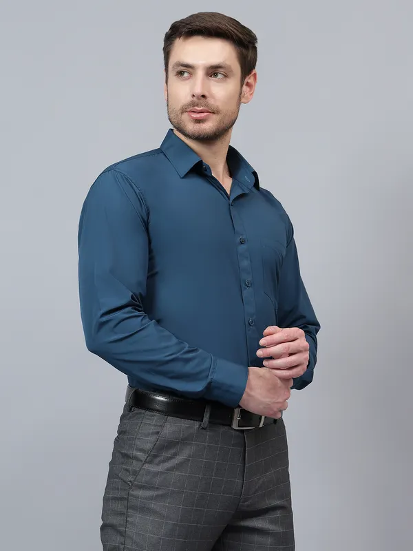 Peacock_Blue_Slim_Fit_Solid_Spread_Collar_Full_Sleeve_Rich_Cotton_Formal_Shirt_For_Men