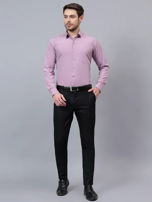 Lavender_Slim_Fit_Solid_Spread_Collar_Full_Sleeve_Rich_Cotton_Formal_Shirt_For_Men