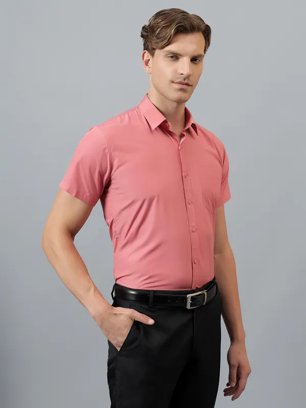 Coral_Slim_Fit_Solid_Spread_Collar_Half_Sleeve_Formal_Shirt_For_Men