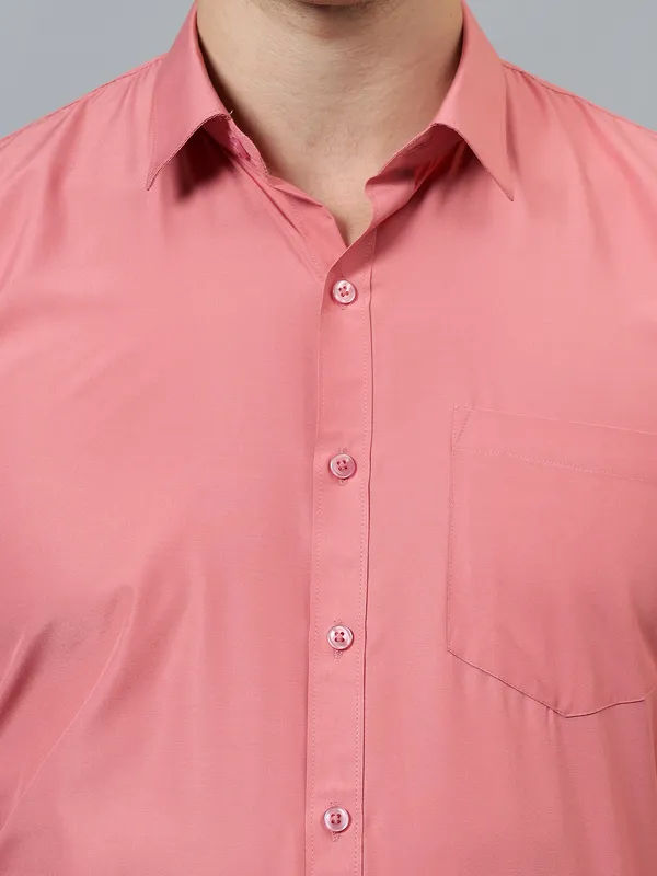 Coral_Slim_Fit_Solid_Spread_Collar_Half_Sleeve_Formal_Shirt_For_Men