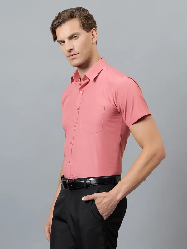 Coral_Slim_Fit_Solid_Spread_Collar_Half_Sleeve_Formal_Shirt_For_Men