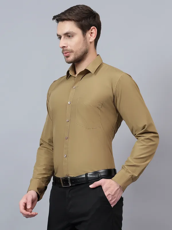 Khaki_Slim_Fit_Solid_Spread_Collar_Full_Sleeve_Rich_Cotton_Formal_Shirt_For_Men