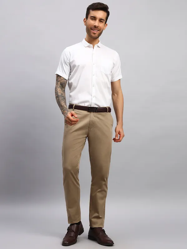 Khaki_Relaxed_Straight_Leg_Slim_Fit_High_Rise_Chinos_Trousers_For_Men