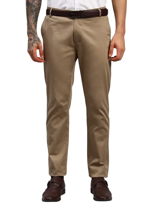 Khaki_Relaxed_Straight_Leg_Slim_Fit_High_Rise_Chinos_Trousers_For_Men