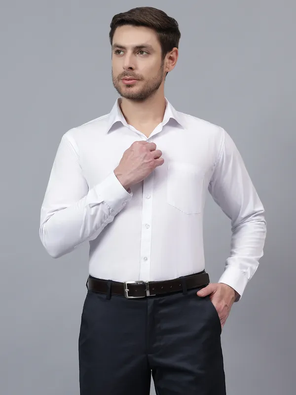 White_Slim_Fit_Solid_Spread_Collar_Full_Sleeve_Rich_Cotton_Formal_Shirt_For_Men