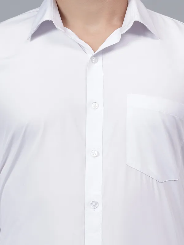 White_Slim_Fit_Solid_Spread_Collar_Full_Sleeve_Rich_Cotton_Formal_Shirt_For_Men