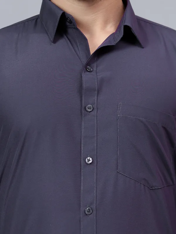 Charcoal_Slim_Fit_Solid_Spread_Collar_Full_Sleeve_Rich_Cotton_Formal_Shirt_For_Men