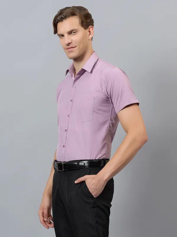 Lavender_Slim_Fit_Solid_Spread_Collar_Half_Sleeve_Formal_Shirt_For_Men