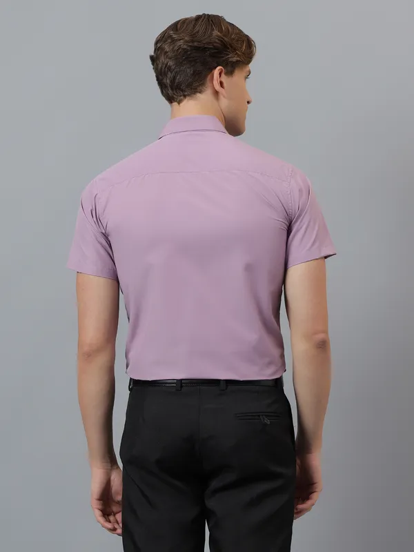 Lavender_Slim_Fit_Solid_Spread_Collar_Half_Sleeve_Formal_Shirt_For_Men