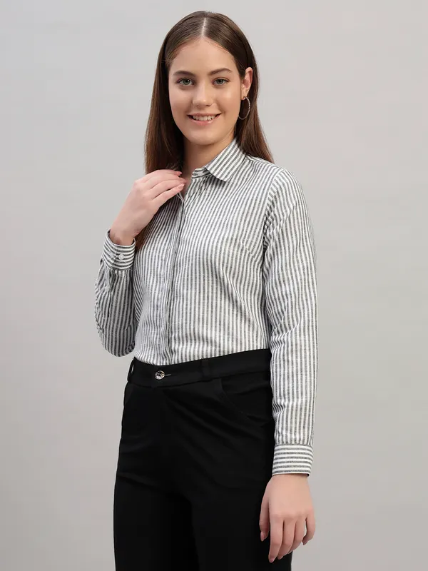 Black_And_White_Striped_Spread_Collar_Slim_Fit_Formal_Shirt_For_Women