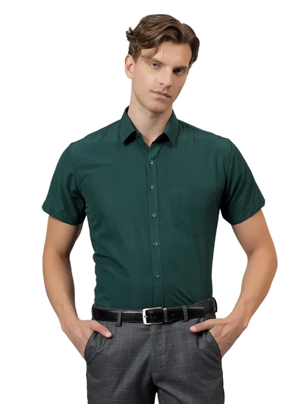 Green_Slim_Fit_Solid_Spread_Collar_Half_Sleeve_Formal_Shirt_For_Men