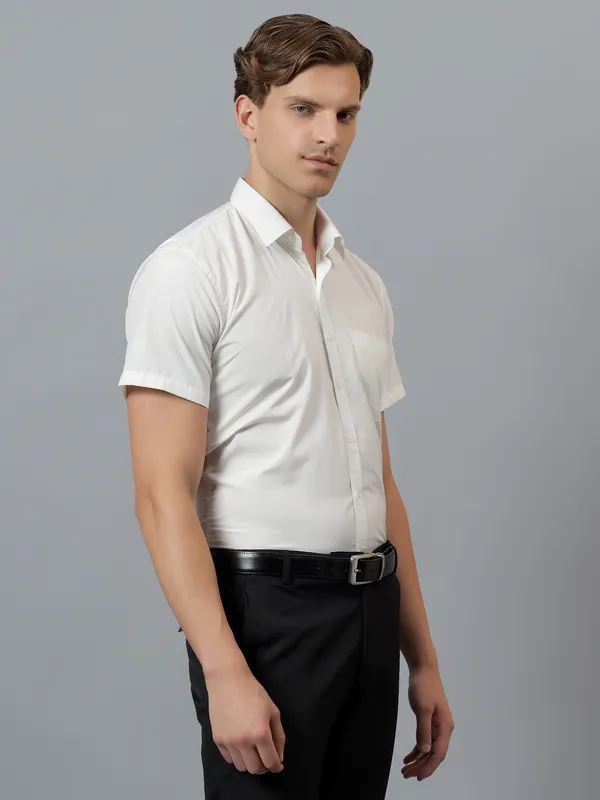 Cream_Slim_Fit_Solid_Spread_Collar_Half_Sleeve_Formal_Shirt_For_Men