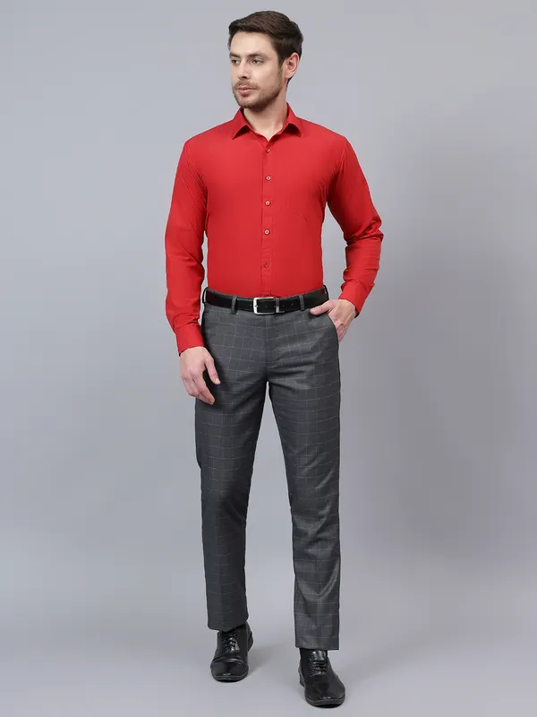 Red_Slim_Fit_Solid_Spread_Collar_Full_Sleeve_Rich_Cotton_Formal_Shirt_For_Men