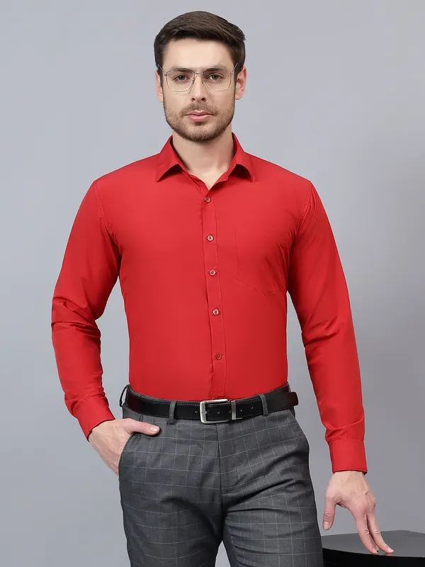 Red_Slim_Fit_Solid_Spread_Collar_Full_Sleeve_Rich_Cotton_Formal_Shirt_For_Men