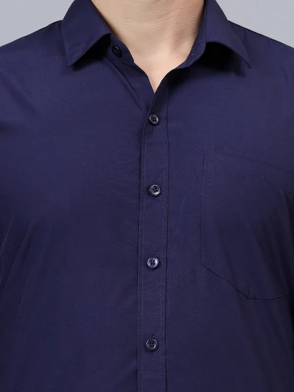 Navy_Blue_Slim_Fit_Solid_Spread_Collar_Full_Sleeve_Rich_Cotton_Formal_Shirt_For_Men