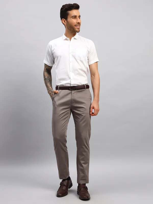 Light_Brown_Relaxed_Straight_Leg_Slim_Fit_High_Rise_Trousers_For_Men