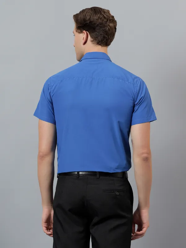 Royal_Blue_Slim_Fit_Solid_Spread_Collar_Half_Sleeve_Formal_Shirt_For_Men