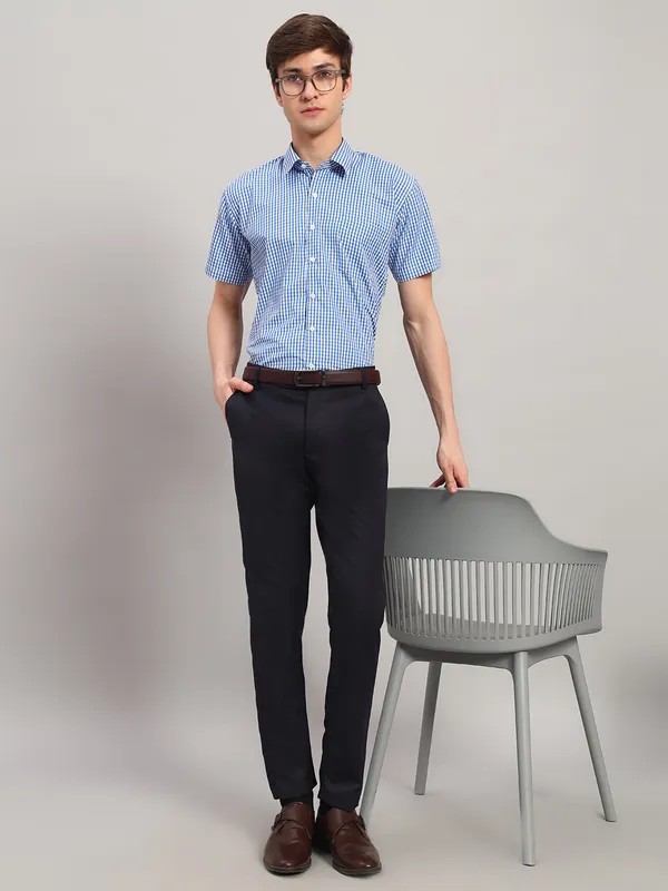 Blue_And_White_Slim_Fit_Checked_Spread_Collar_Half_Sleeve_Cotton_Formal_Shirt_For_Men
