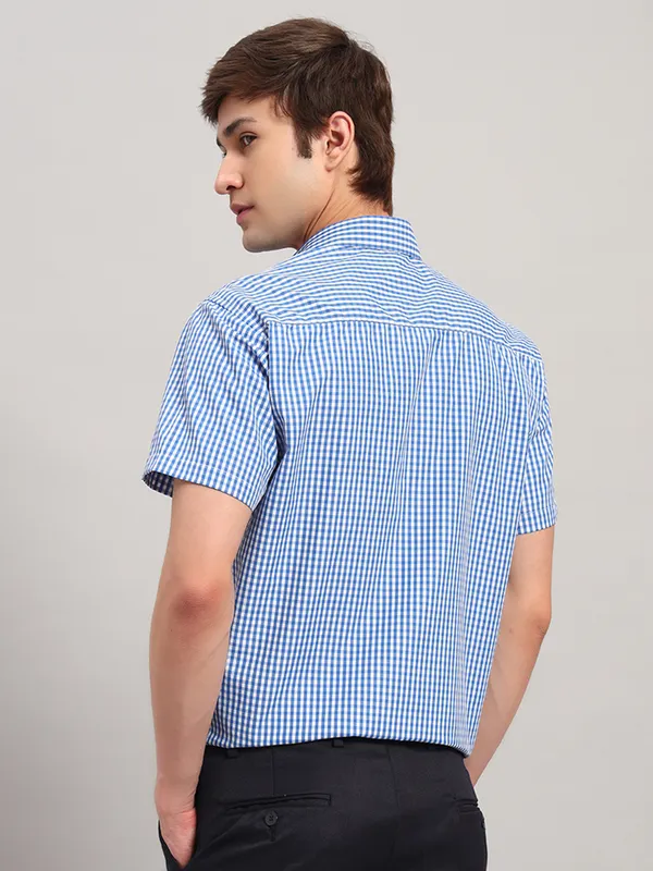 Blue_And_White_Slim_Fit_Checked_Spread_Collar_Half_Sleeve_Cotton_Formal_Shirt_For_Men