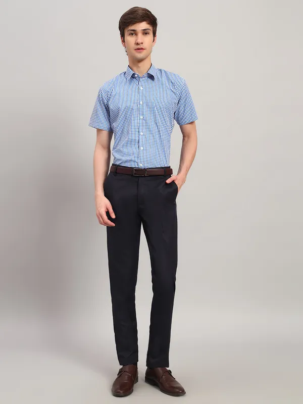 Blue_And_White_Slim_Fit_Checked_Spread_Collar_Half_Sleeve_Cotton_Formal_Shirt_For_Men