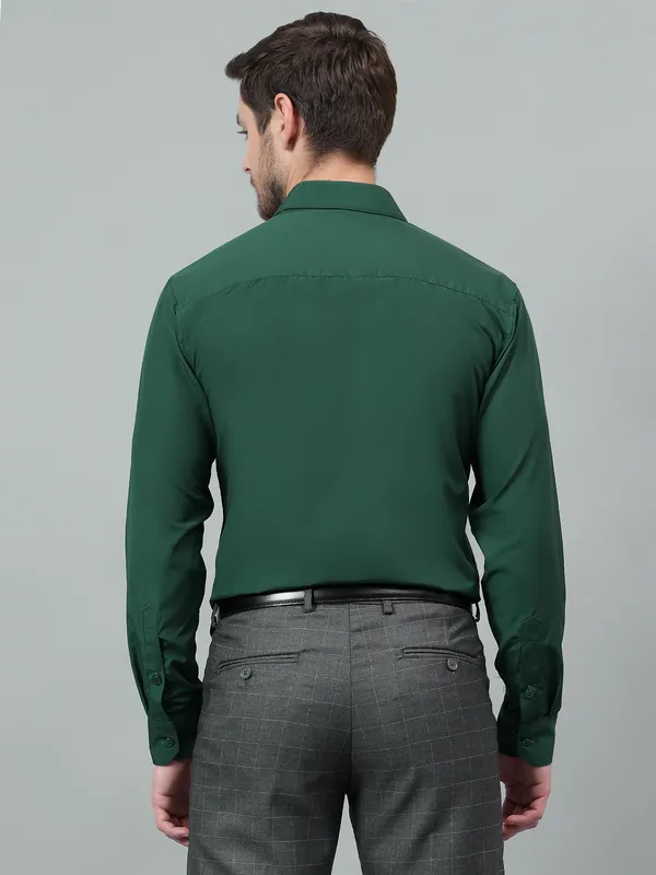 Green_Slim_Fit_Solid_Spread_Collar_Full_Sleeve_Rich_Cotton_Formal_Shirt_For_Men
