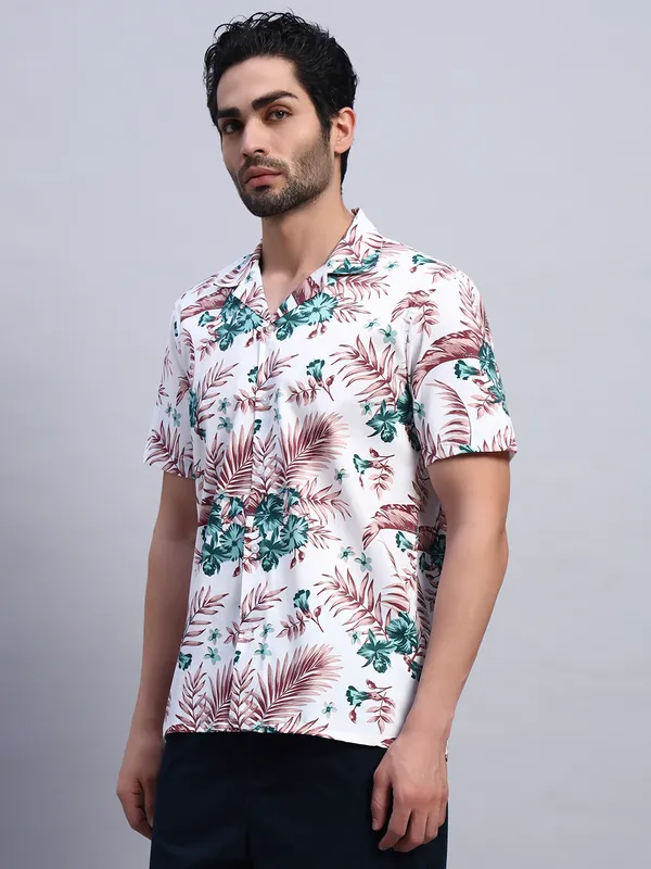 Rust_And_White_Floral_Printed_Casual_Shirt_For_Men