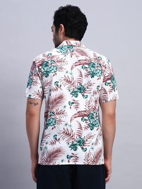 Rust_And_White_Floral_Printed_Casual_Shirt_For_Men