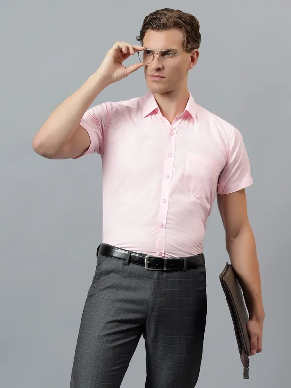 Pink_Slim_Fit_Solid_Spread_Collar_Half_Sleeve_Formal_Shirt_For_Men