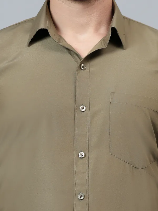 Olive_Brown_Slim_Fit_Solid_Spread_Collar_Full_Sleeve_Rich_Cotton_Formal_Shirt_For_Men
