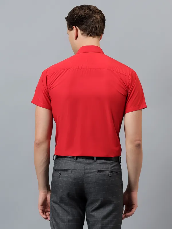 Red_Slim_Fit_Solid_Spread_Collar_Half_Sleeve_Formal_Shirt_For_Men