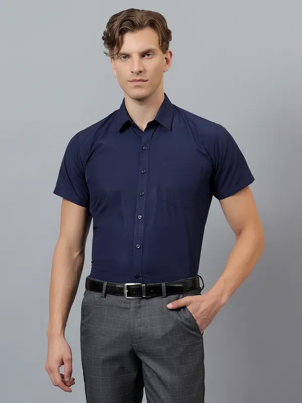 Navy_Blue_Slim_Fit_Solid_Spread_Collar_Half_Sleeve_Formal_Shirt_For_Men