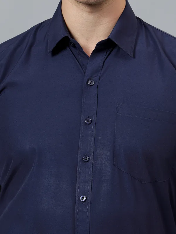Navy_Blue_Slim_Fit_Solid_Spread_Collar_Half_Sleeve_Formal_Shirt_For_Men