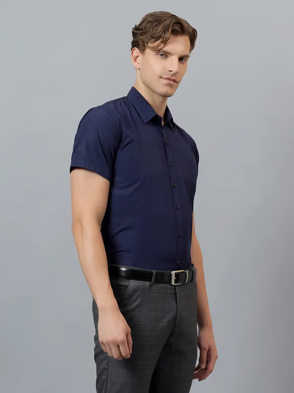 Navy_Blue_Slim_Fit_Solid_Spread_Collar_Half_Sleeve_Formal_Shirt_For_Men