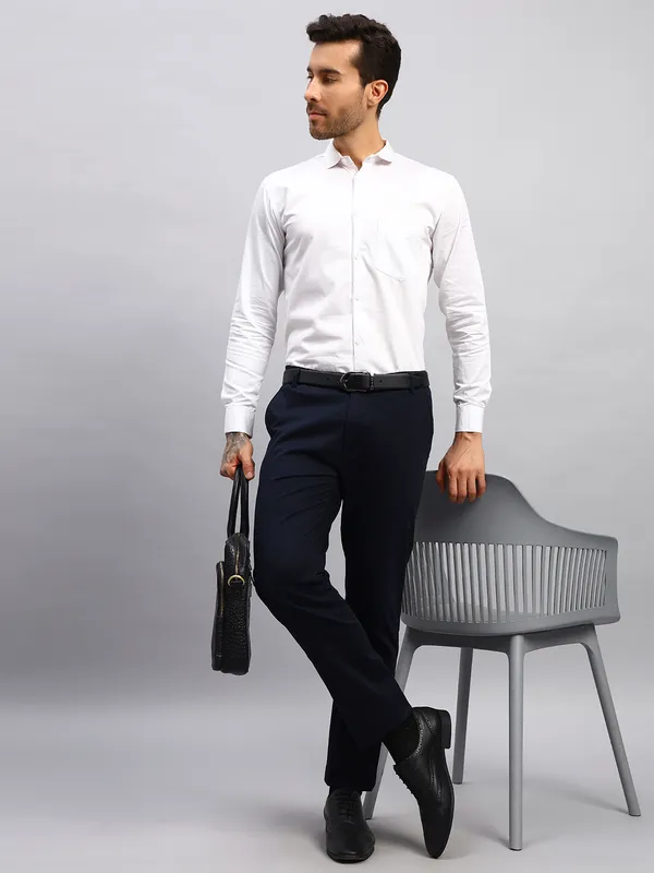 Navy_Blue_Relaxed_Straight_Leg_Slim_Fit_High_Rise_Chinos_Trousers_For_Men