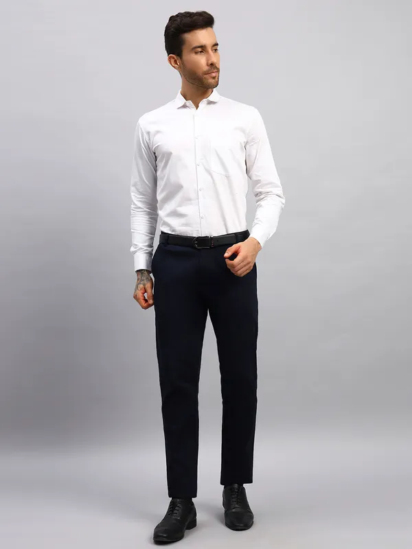 Navy_Blue_Relaxed_Straight_Leg_Slim_Fit_High_Rise_Chinos_Trousers_For_Men