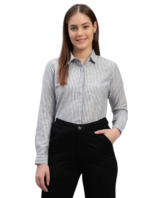 Blue_And_White_Regular_Fit_Solid_Spread_Collar_Full_Sleeve_Stripe_Cotton_Formal_Shirt_For_Women